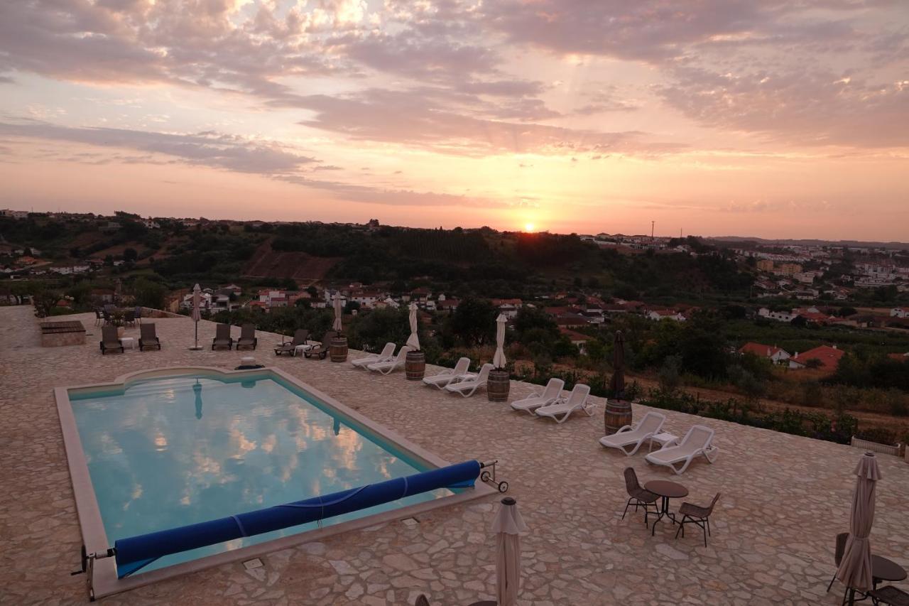 The Olive Hill Guesthouse Batalha Esterno foto