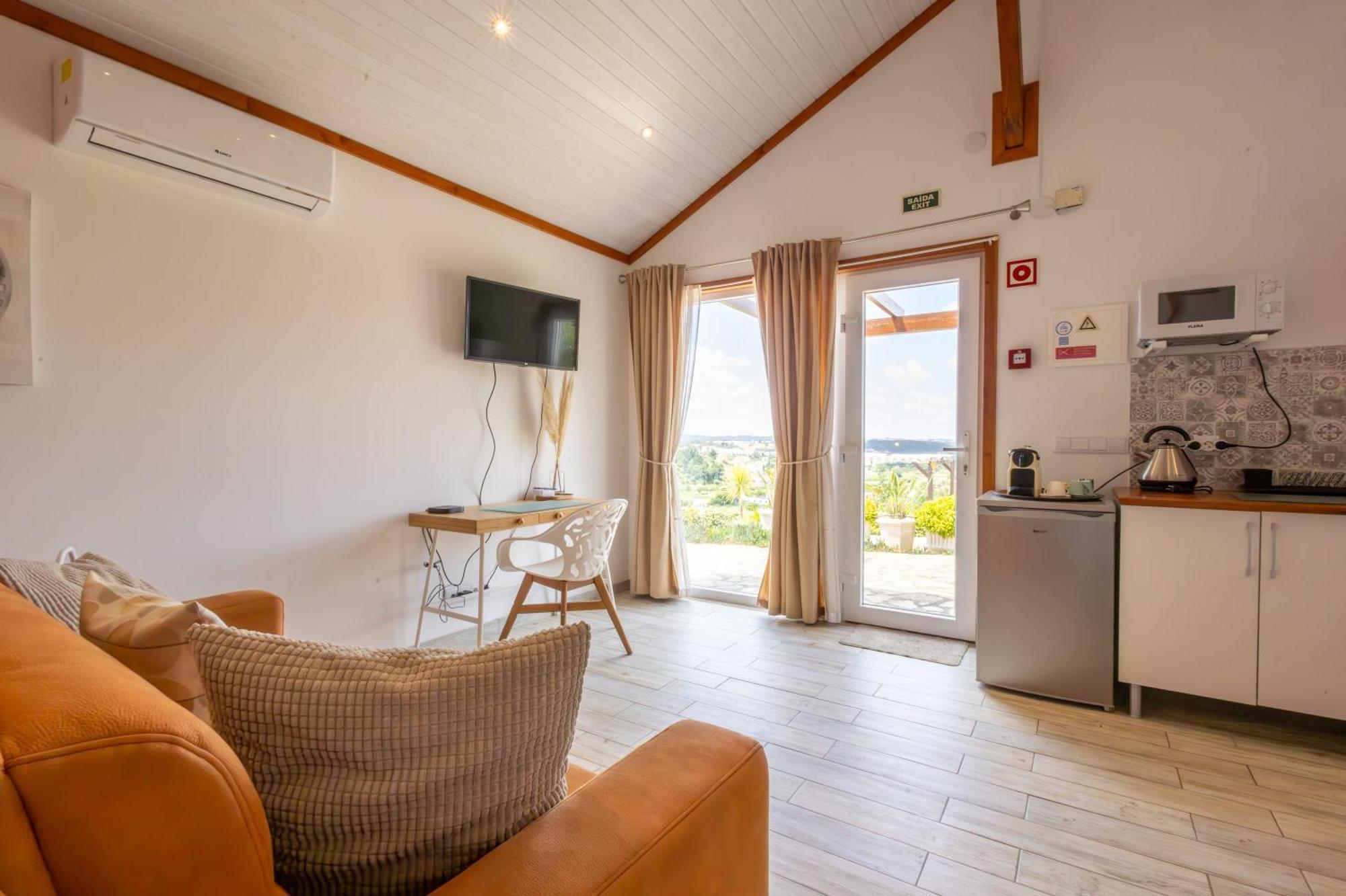 The Olive Hill Guesthouse Batalha Esterno foto